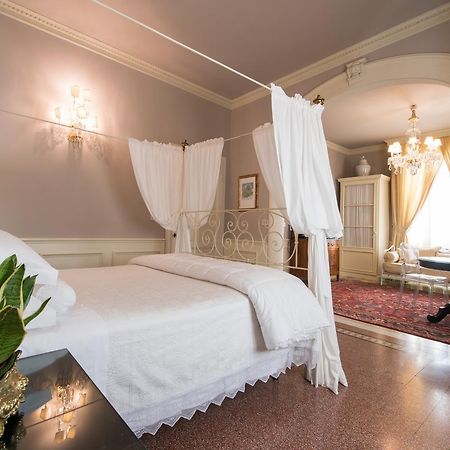 Villa Le Magnolie Montecatini Terme Bagian luar foto